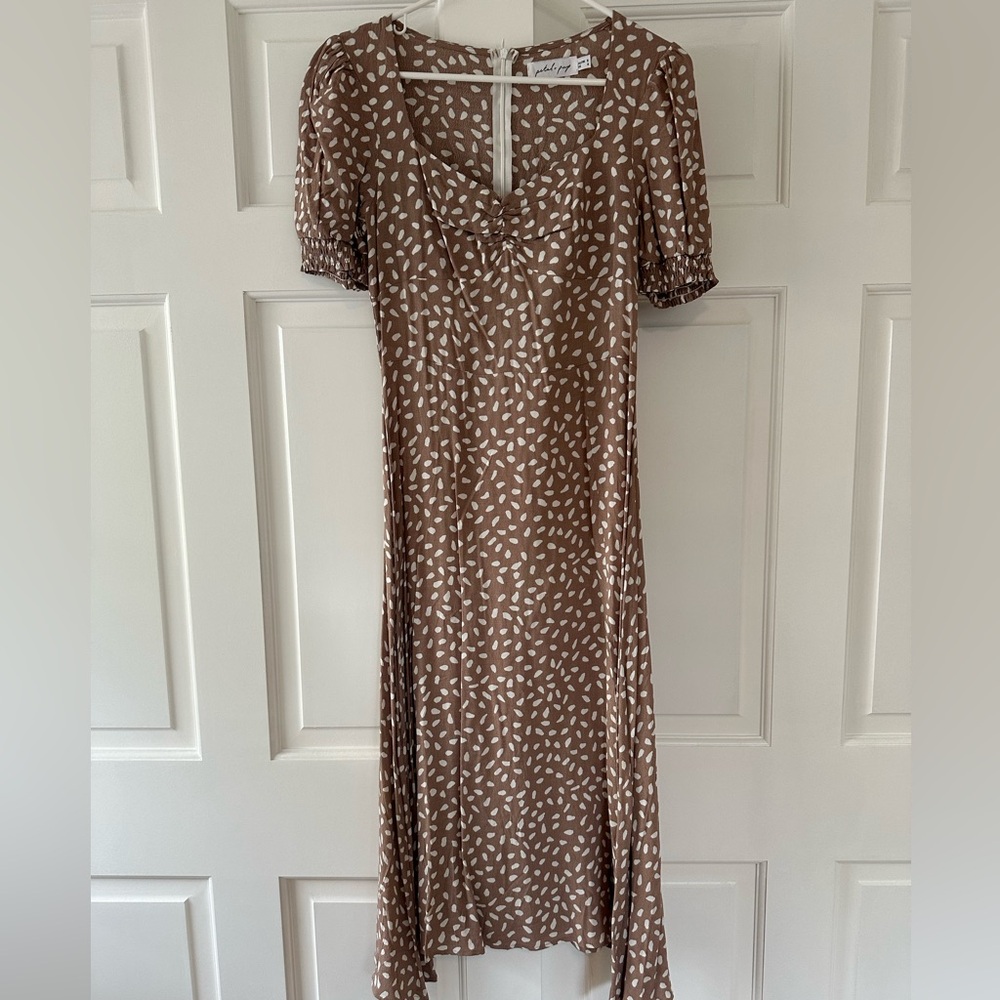 Petal & Pup Taupe and White Leaf Print Dress